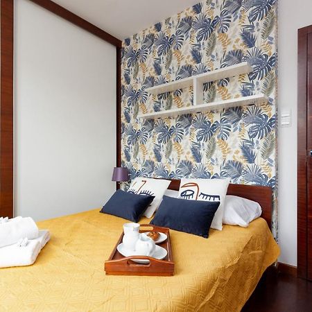 Spacious Suite With A Hammock And Terrace By Renters Prestige 华沙 外观 照片