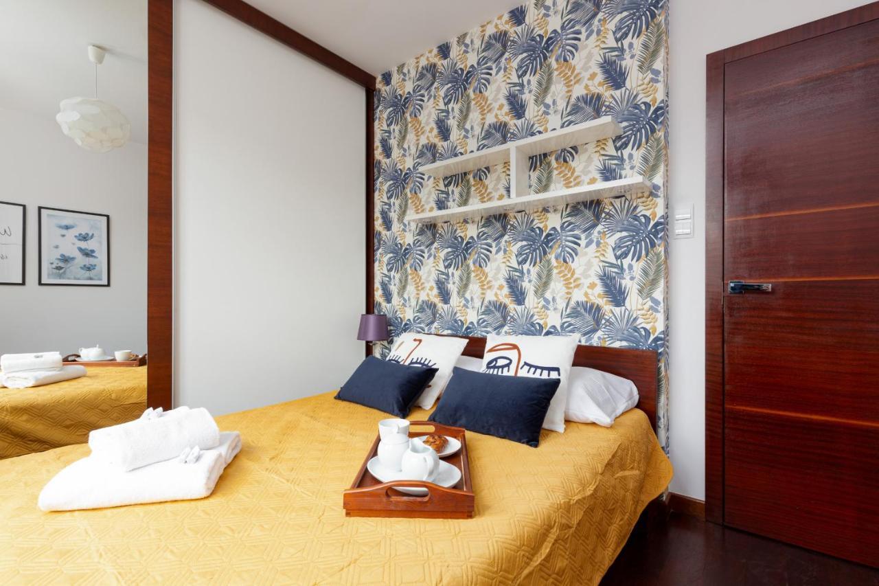 Spacious Suite With A Hammock And Terrace By Renters Prestige 华沙 外观 照片