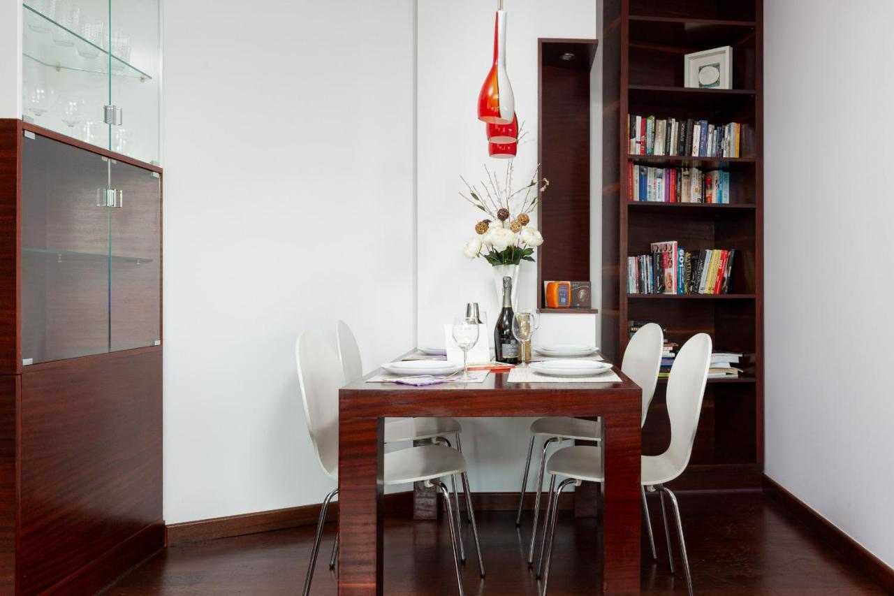Spacious Suite With A Hammock And Terrace By Renters Prestige 华沙 外观 照片