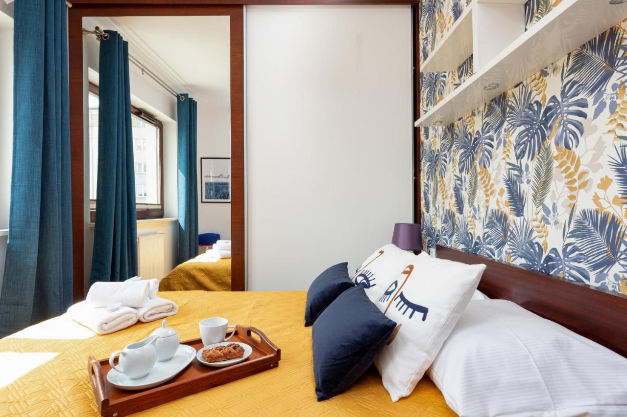 Spacious Suite With A Hammock And Terrace By Renters Prestige 华沙 外观 照片